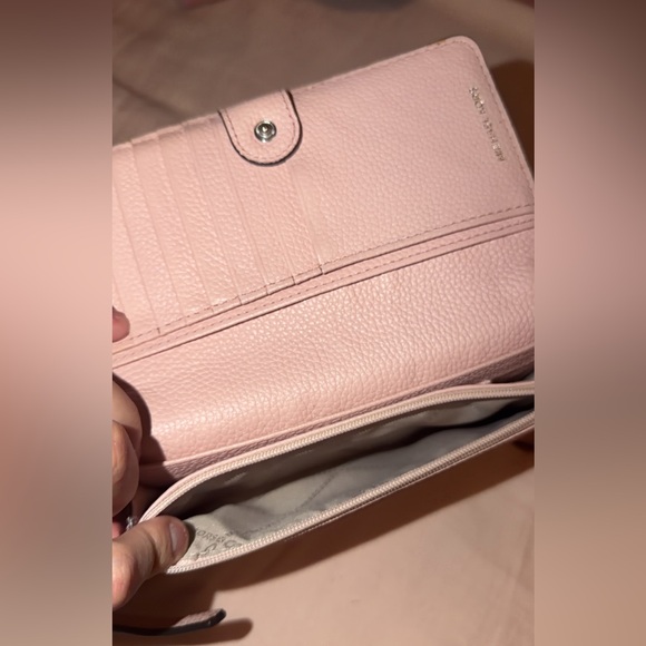 Michael Kors Blush Crossbody Bag - Picture 3 of 4